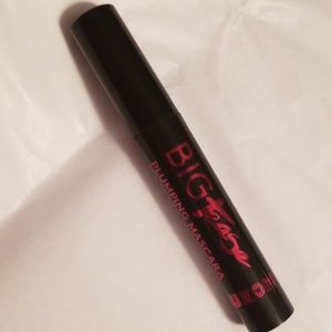 Buxom Makeup - 5/25 bundle. Buxom Plumping Mascara Buxom Makeup - 5/25 bundle. Buxom Plumping Mascara